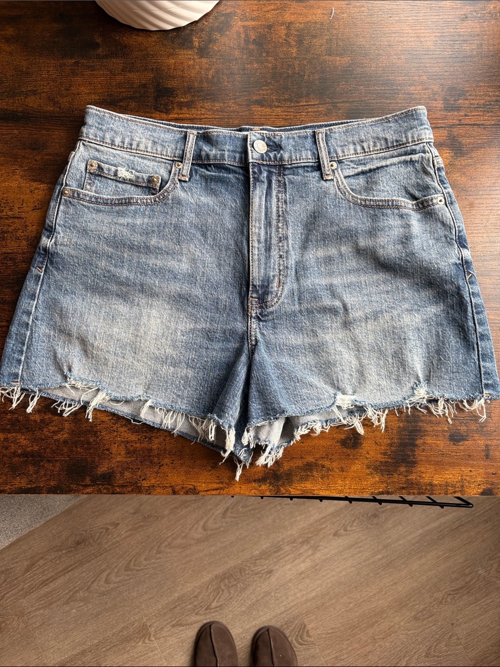 Size 30 Daze High Rise Denim Shorts